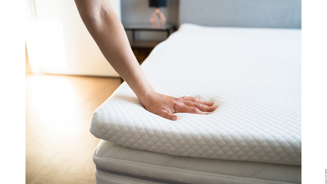 The Benefits of a Mattress Topper for Lift Beds